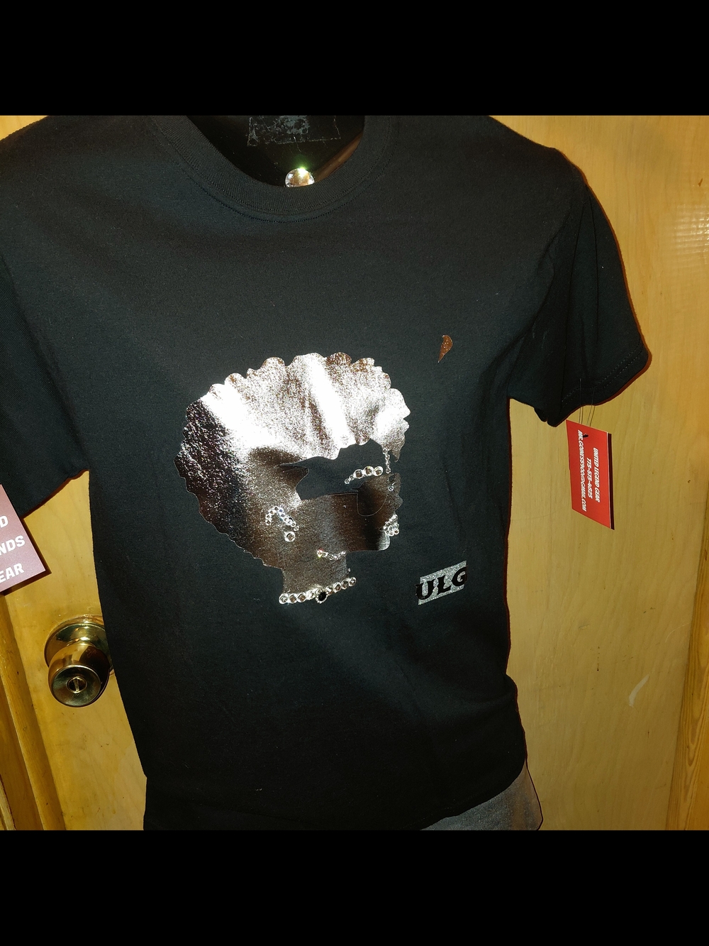 New Black Graphic T‑Shirt W/ Metallic Silver Portrait Rhinestones Detail - Sz S